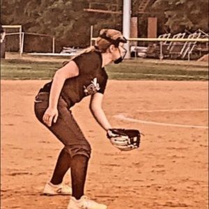 Meet your Posher, Ella